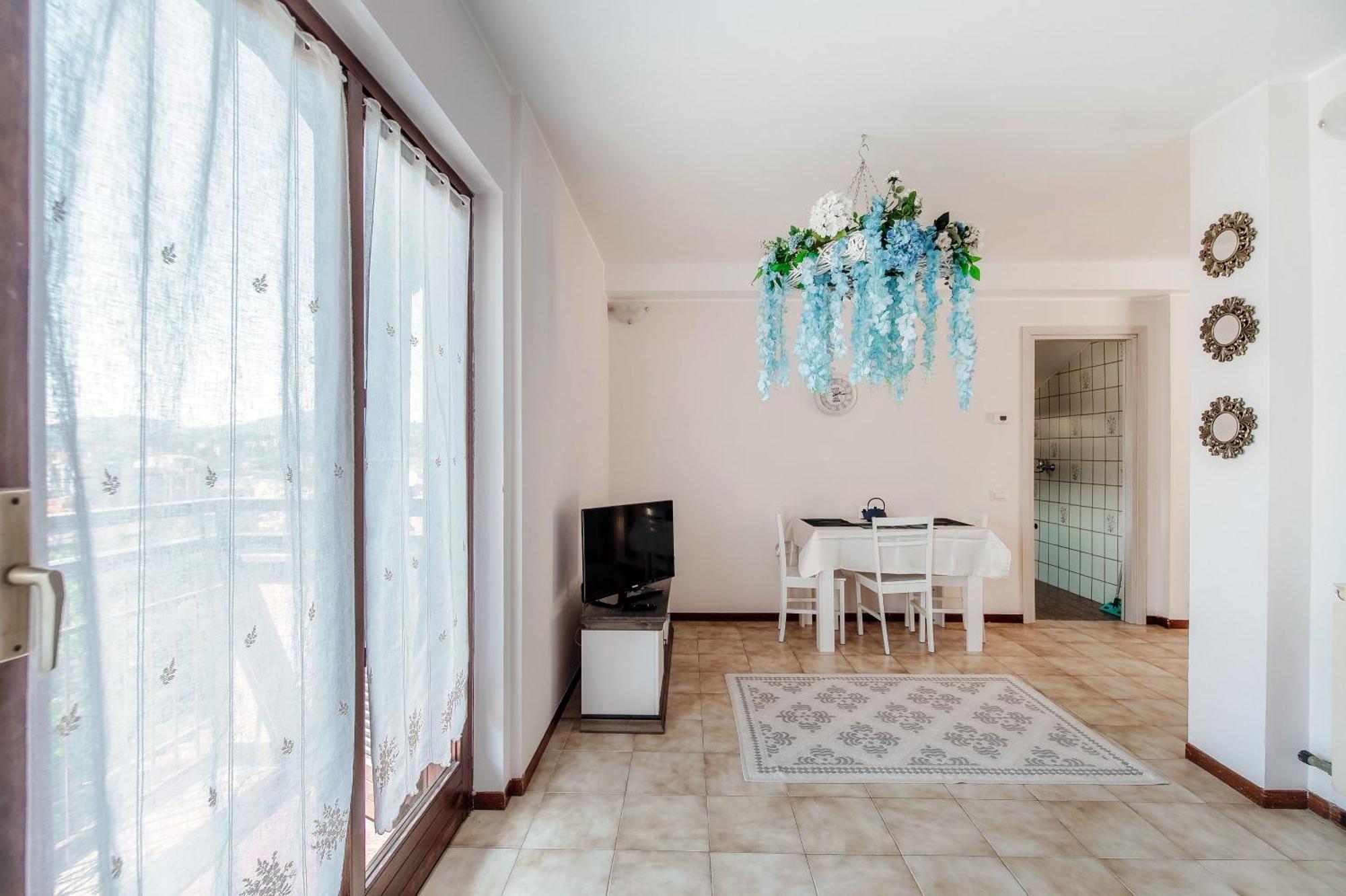 Wisteriaroom コモ 部屋 写真